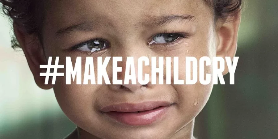 dans-ta-pub-médecins-du-monde-ddb-paris-make-a-child-cry-teasing-makeachildcry-1