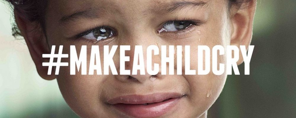 dans-ta-pub-médecins-du-monde-ddb-paris-make-a-child-cry-teasing-makeachildcry-1