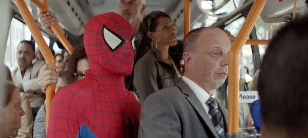 dans-ta-pub-ogilvy-everyday-hero-philips-spider-man-health