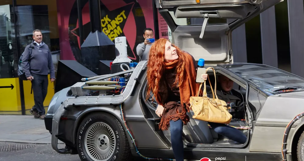 dans-ta-pub-pepsi-uber-back-to-the-future-delorean