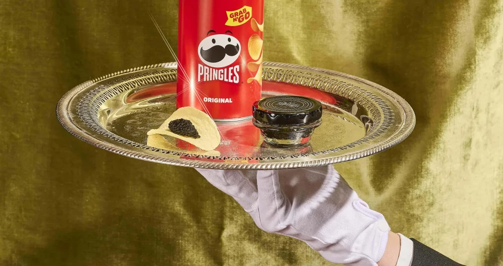 dans-ta-pub-pringles-chips-caviar-1