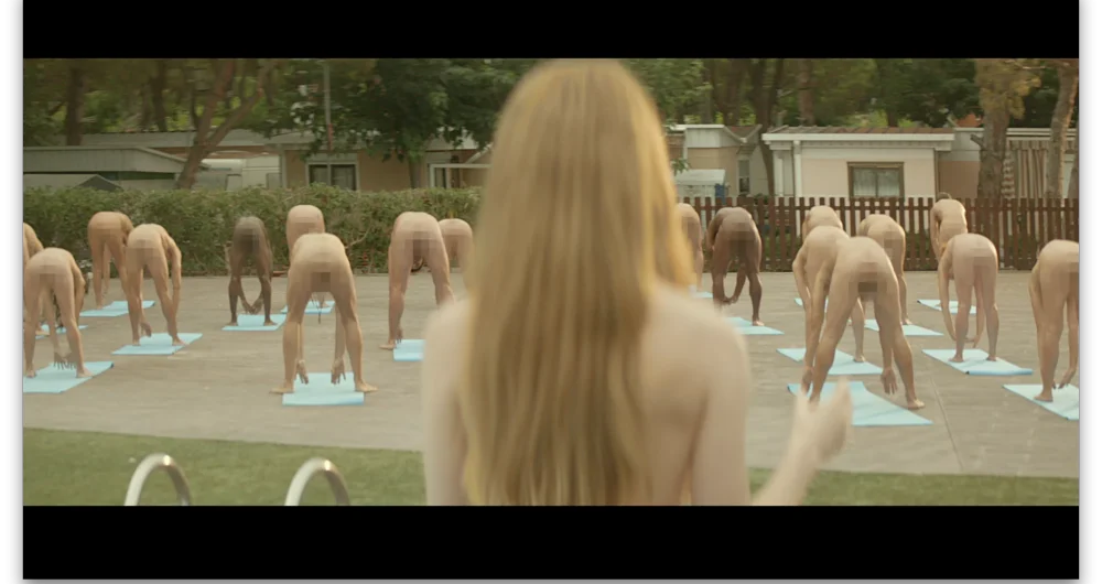 dans-ta-pub-publicité-ikea-buzzman-table-prendre-place-film-tv