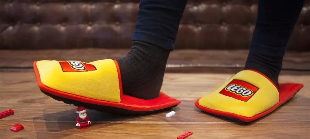dans-ta-pub-publicité-lego-brandstation-chausson-shoes3