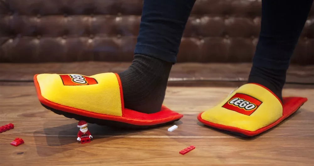 dans-ta-pub-publicité-lego-brandstation-chausson-shoes3
