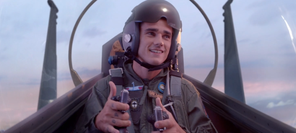 dans-ta-pub-puma-deo-antoine-griezmann-hotline-foot-scents-of-victory-6