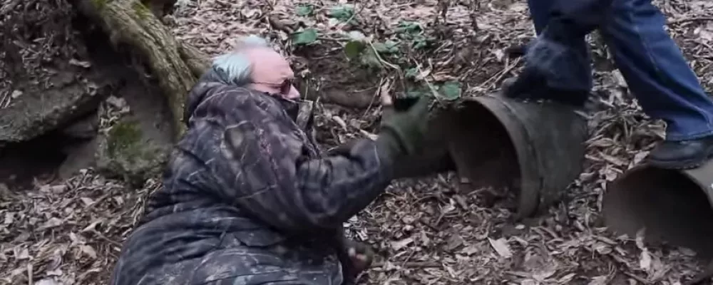 dans-ta-pub-skype-russie-publicité-finding-donut-wtf-hunter