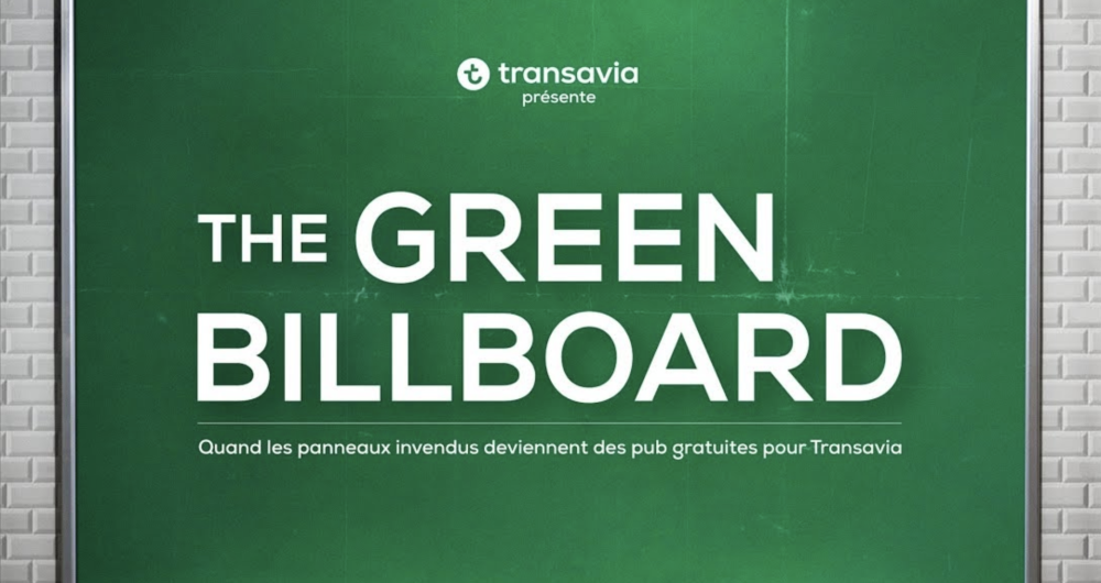 dans-ta-pub-transavia-the-green-billboard-metro-paris