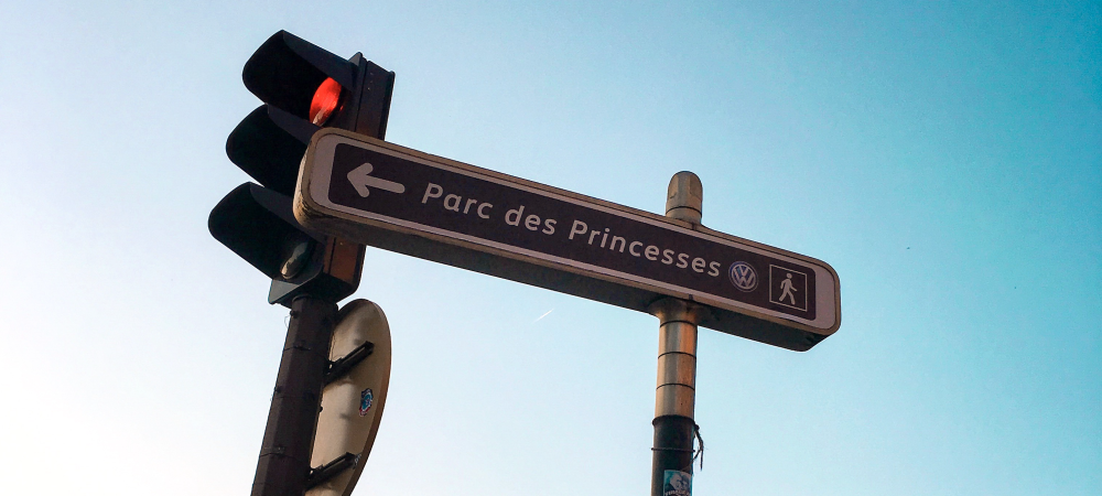 dans-ta-pub-volkswagen-parc-des-princesses-coupe-du-monde-football
