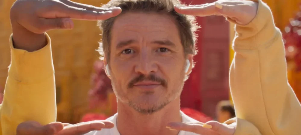 jonze-airpods-pascal-apple-3-2025